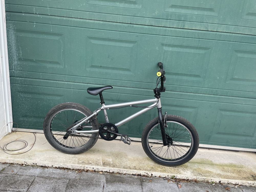 Vendo bicicleta BMX