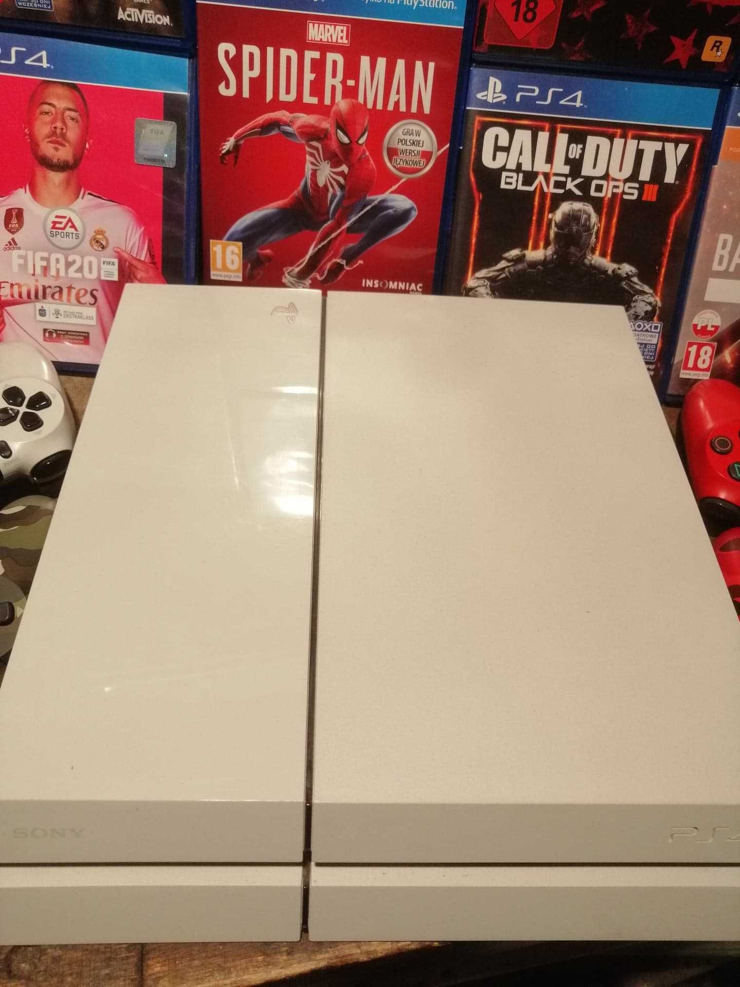 Konsola Ps4 Fat 500GB Biała Stan Idealny + Wymianna