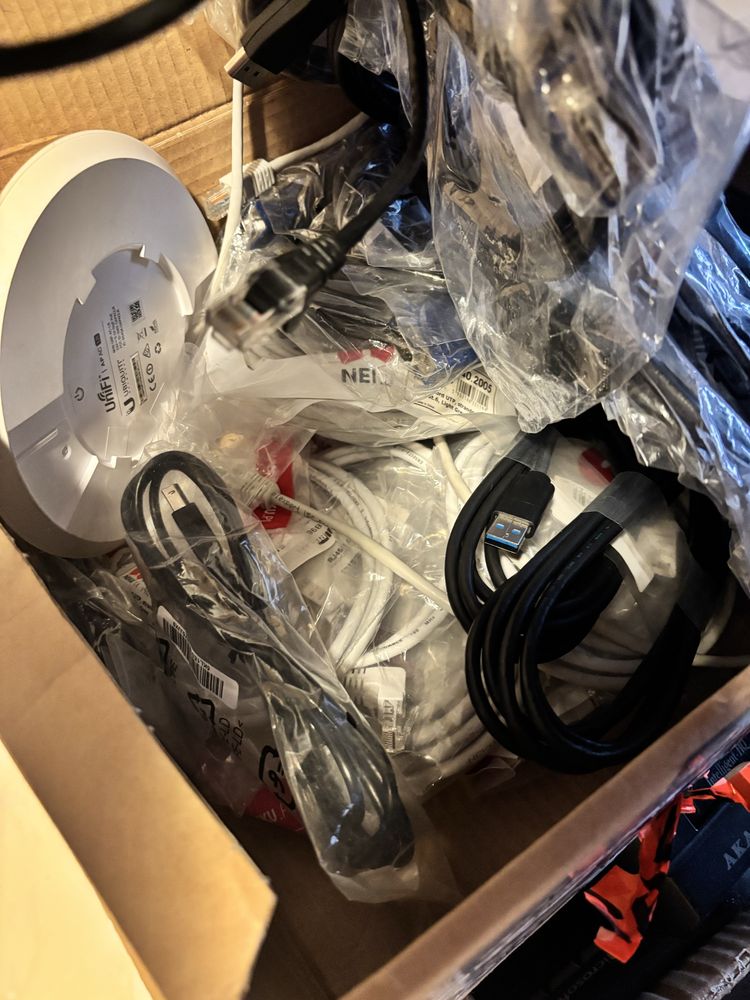 Patchcord UTP kat.6 kabel sieciowy LAN 2x RJ45 płaski szary 5m NEKU