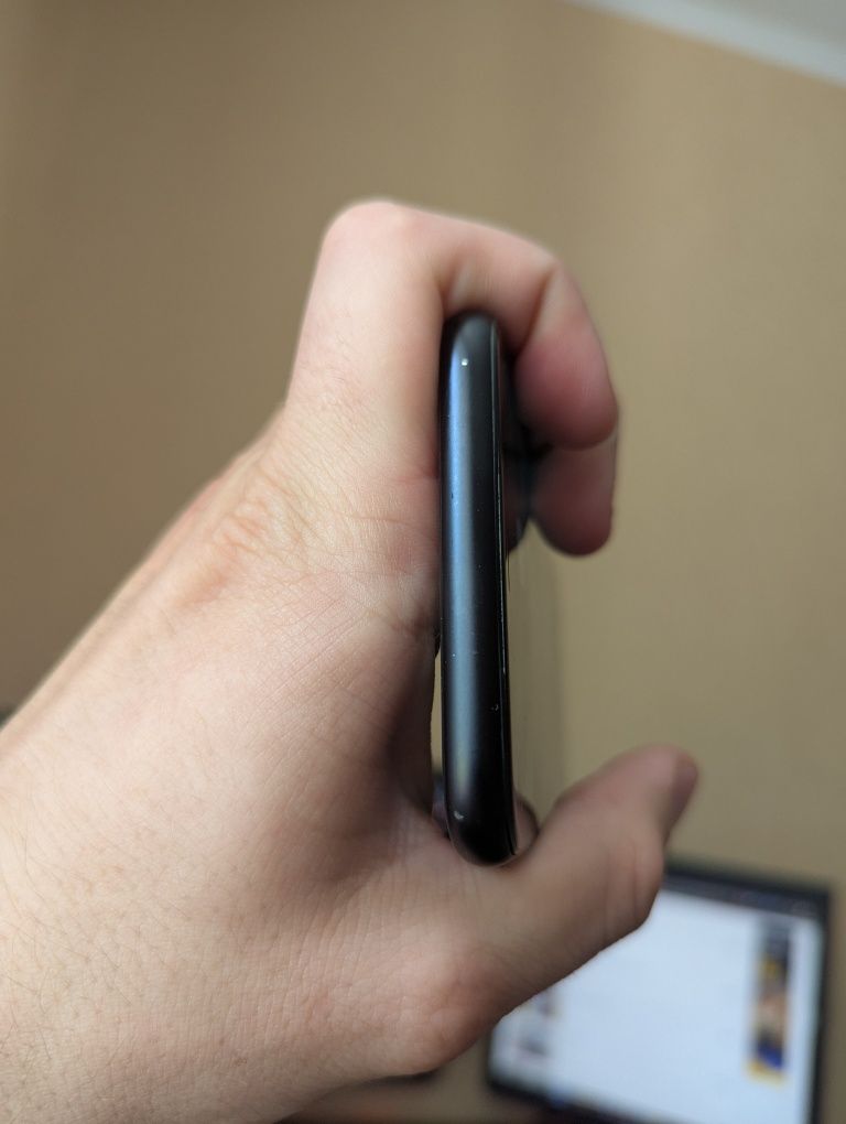 Iphone XR 128gb 100% АКБ Хороший стан