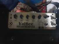 Ламповый комбик Ibanez VBG  (ValBee)
