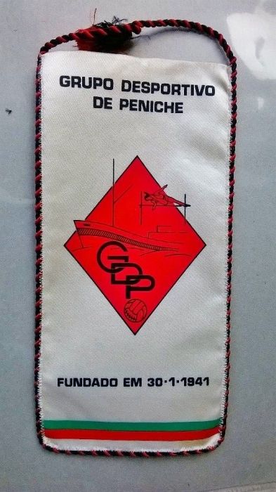 Galhardete rectangular do Grupo Desportivo de Peniche Fundado 30.1.194