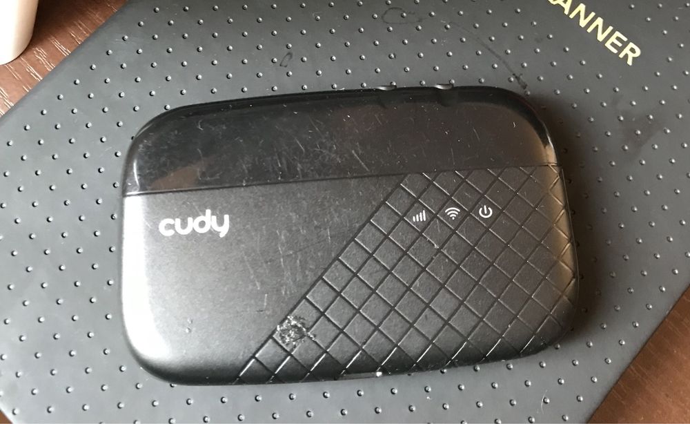 Router mobilny przenośny Cudy MF4 4G LTE na karta SIM WiFi N150