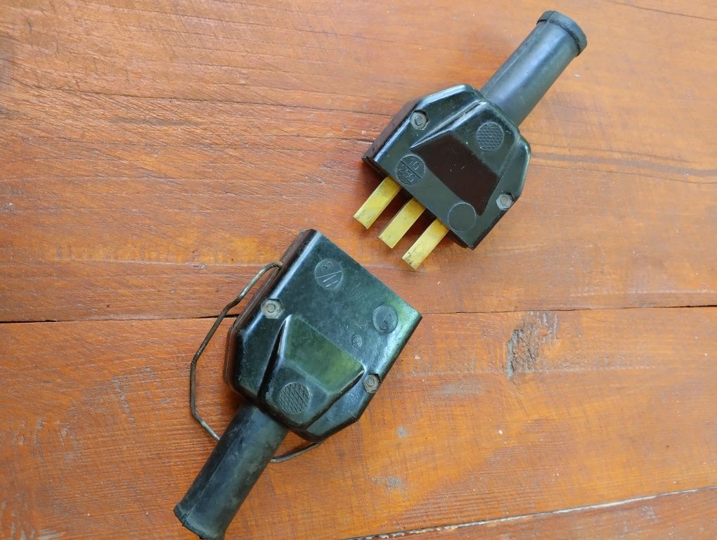 Продам штекерный разъем