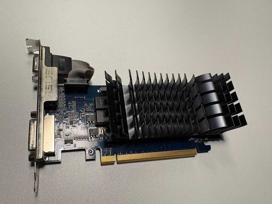 Karta graficzna ASUS GEFORCE 210 1GB DDR3 Silent