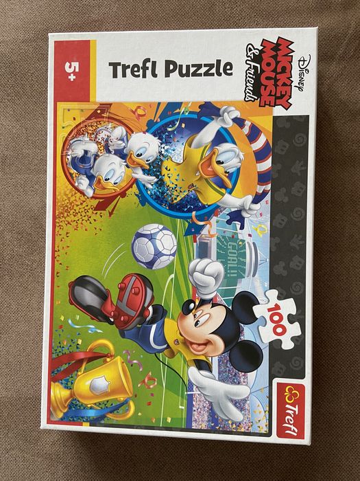 Puzzle 100 elementów Trefl Myszka Miki piłka nożna kaczor Donald