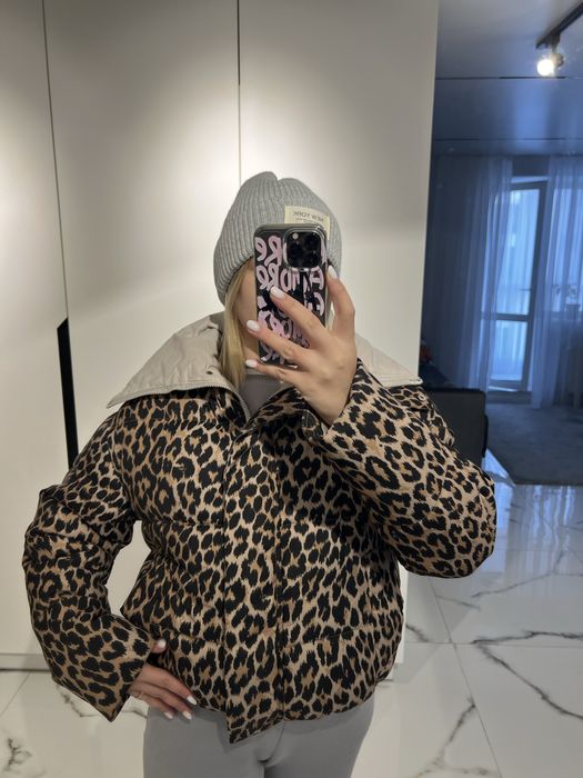 Жіноча куртка лео