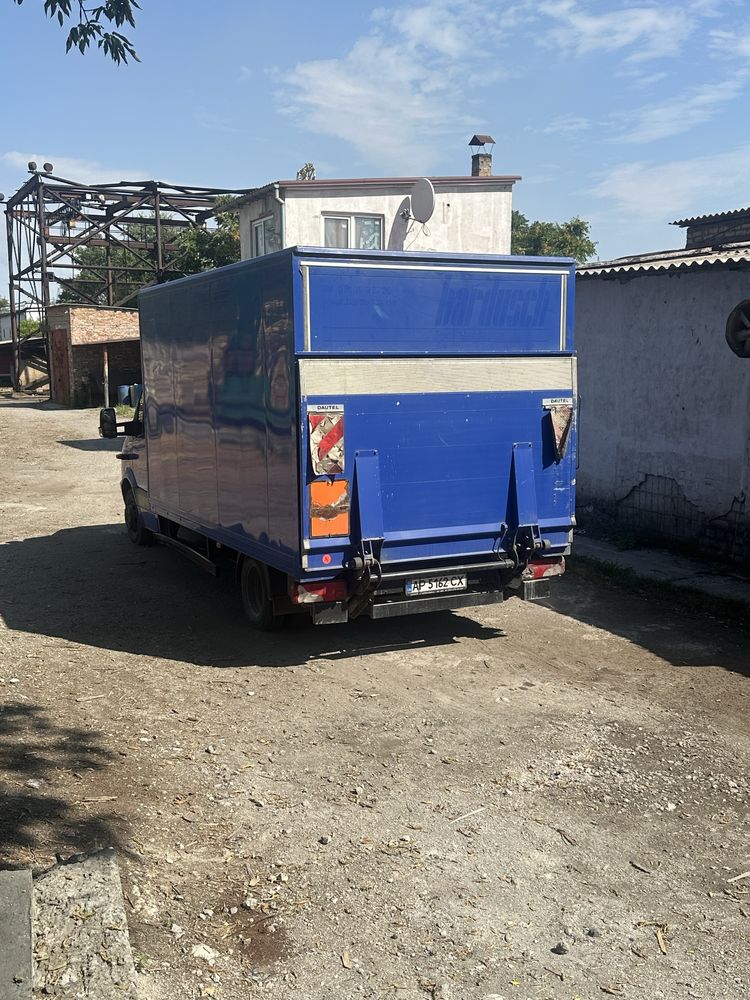 Мерседес спринтер спарко