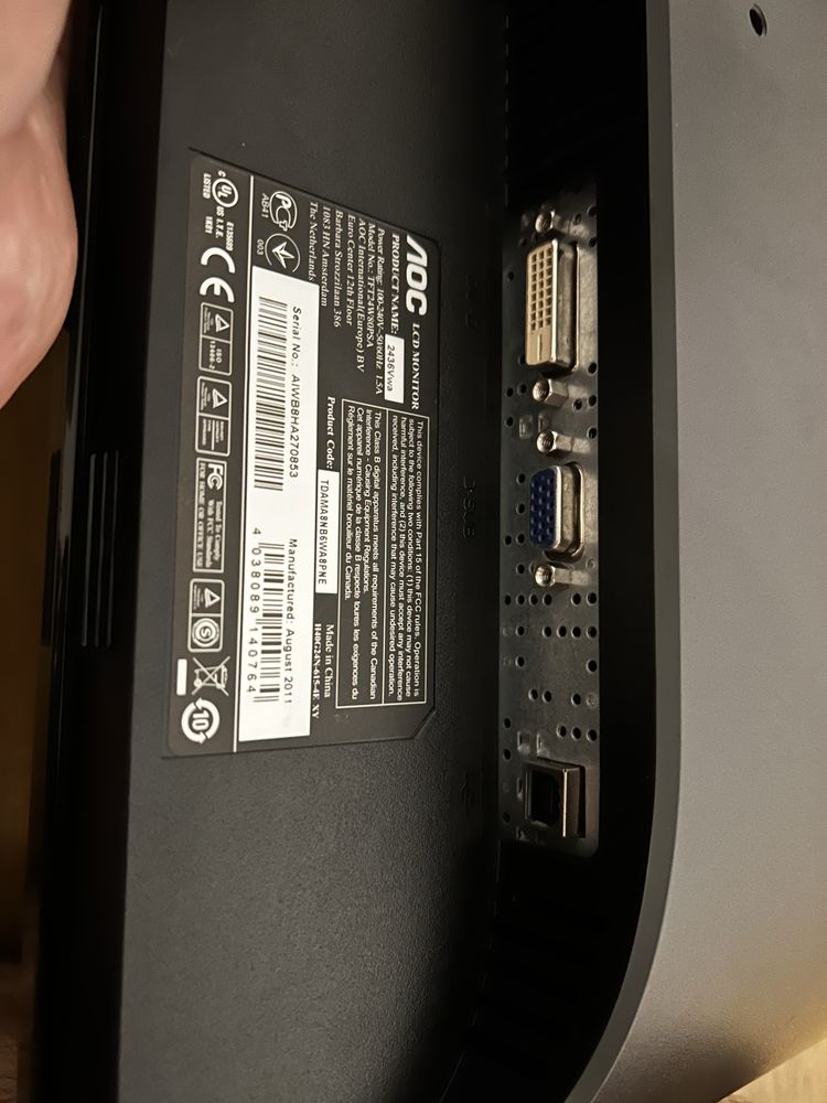 Monitor AOC Full HD 24 polegadas