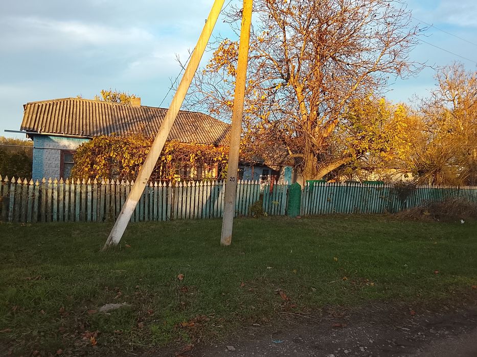 Продам будинок в Одеській області Любашовский райьоні село Іванівка