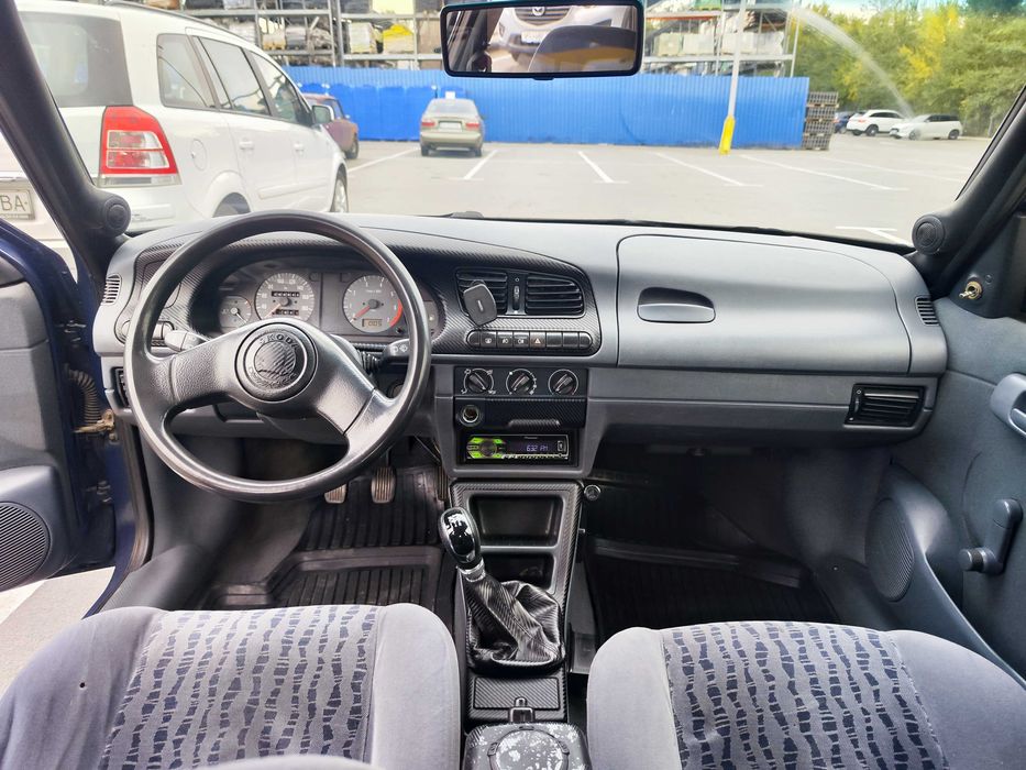 Skoda Felicia 1.6 — “живіша за всіх живих”, на 15-ках і з характером