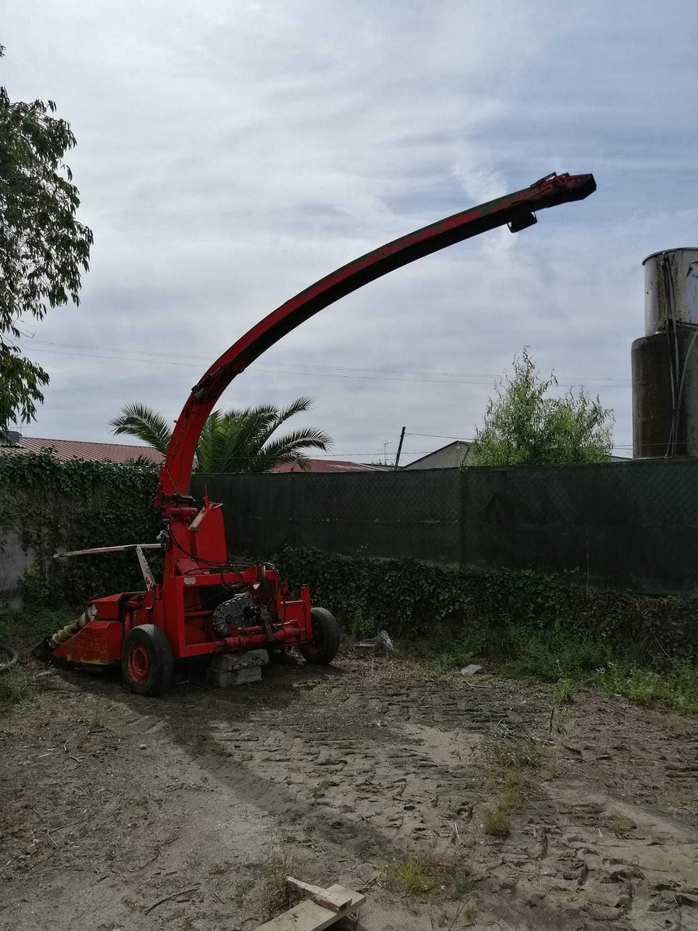 Ensiladeira Kemper C2200