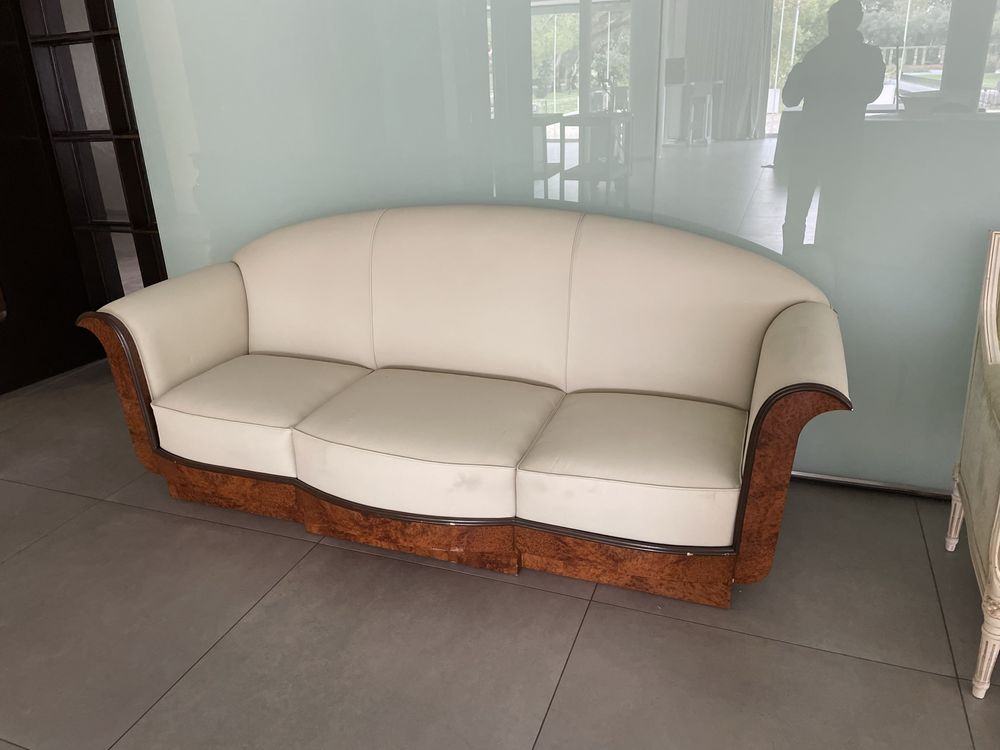 Sofas brancos classicos