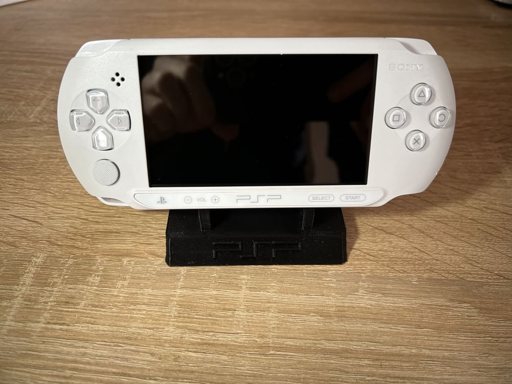 Продам PSP Street White Limited Edition