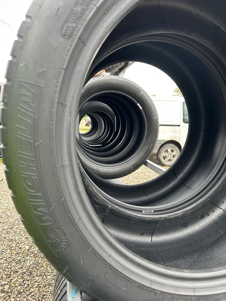 Шини б/у 295/40/20 R20 Michelin