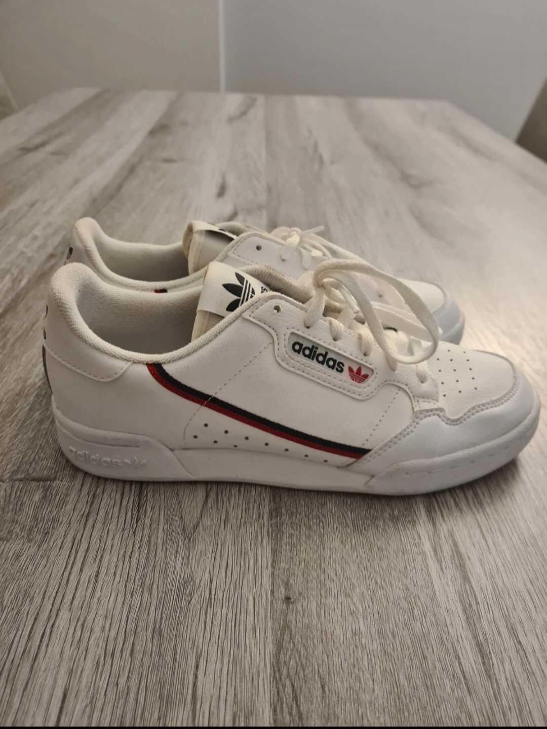 Tenis Adidas Originals Continental