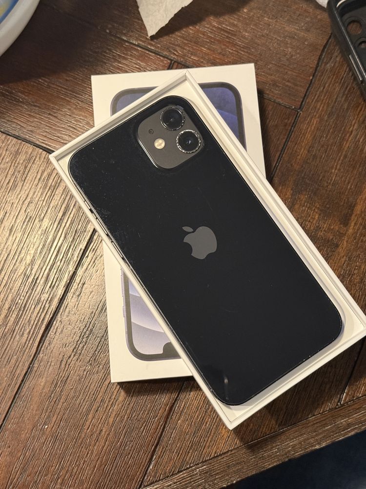 iPhone 12 64GB używany