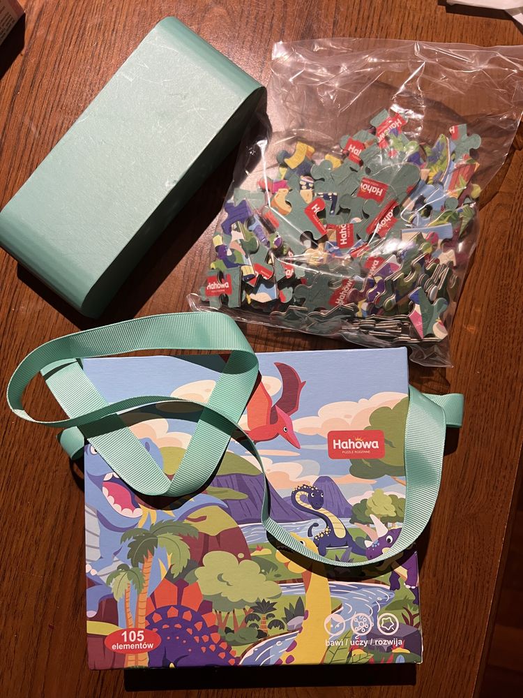 Puzzle planeta dinozaurów