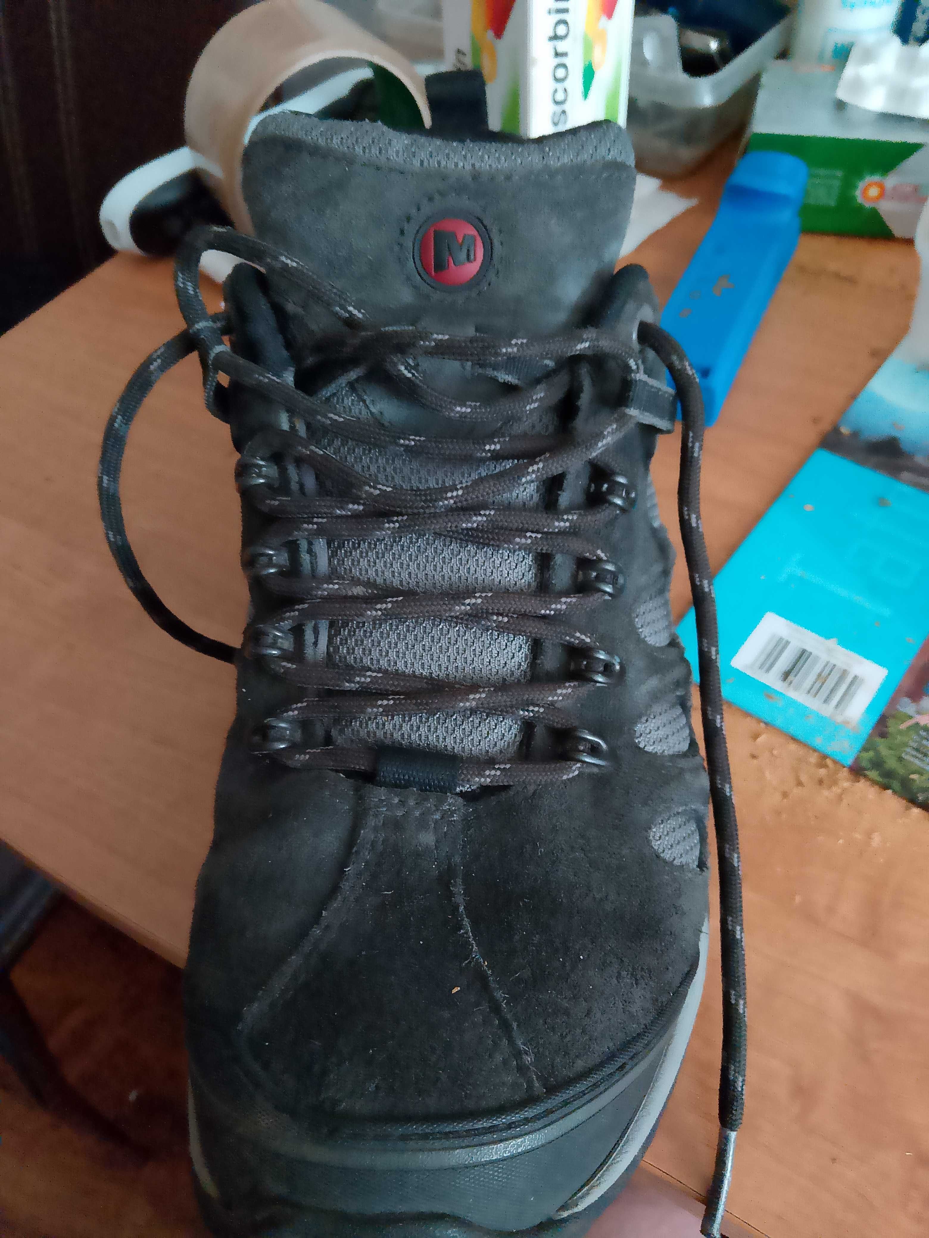 Buty MERRELL w bardzo dobrym stanie