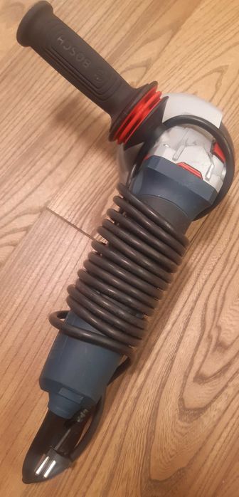 Продам болгарку б/у. Bosch GWS 17-125CIE. Оригінал. Потужність 1700W