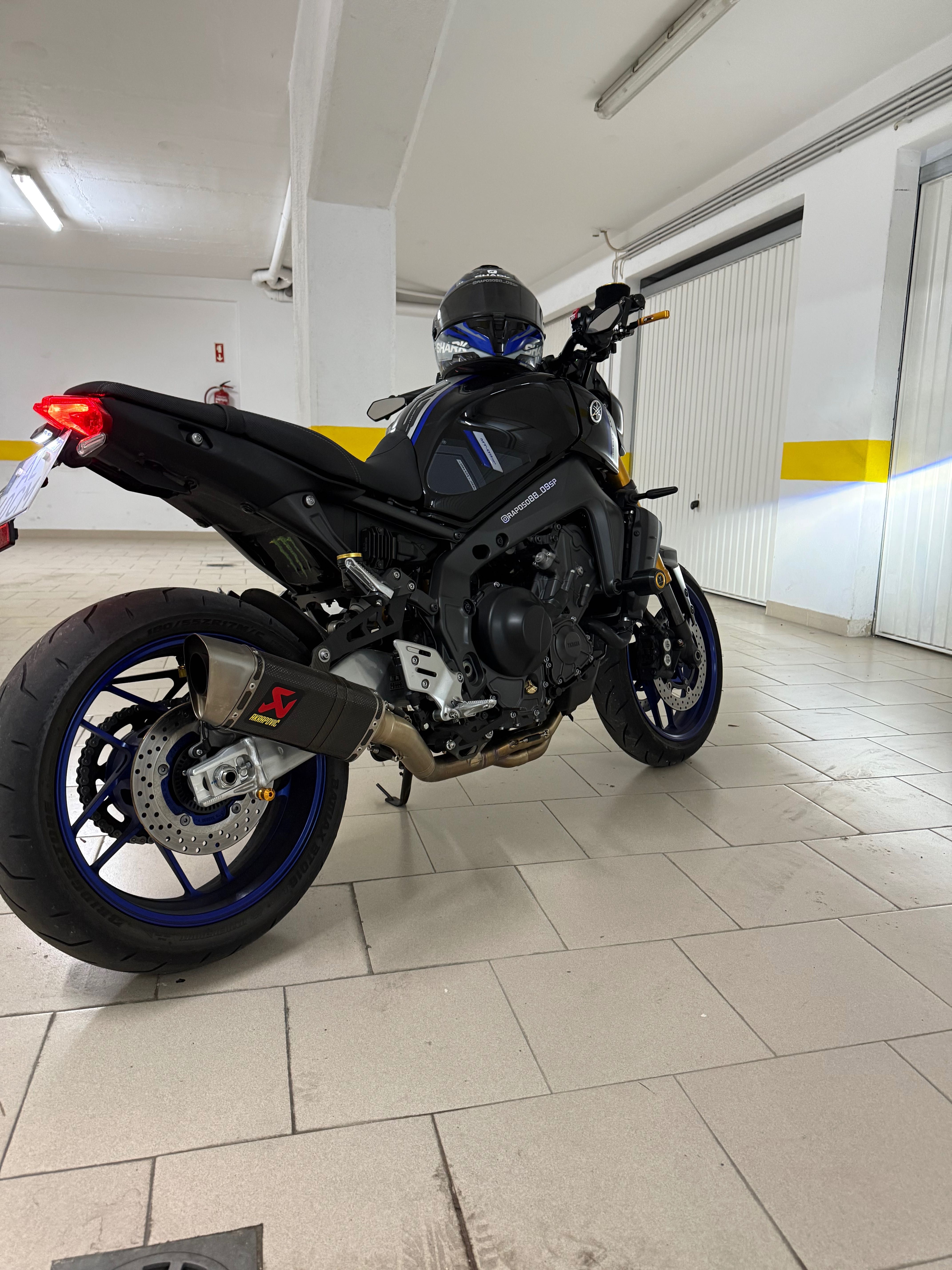 Vendo ou troco MT09 Sp 2021 em excelente estado por Honda ou Yamaha