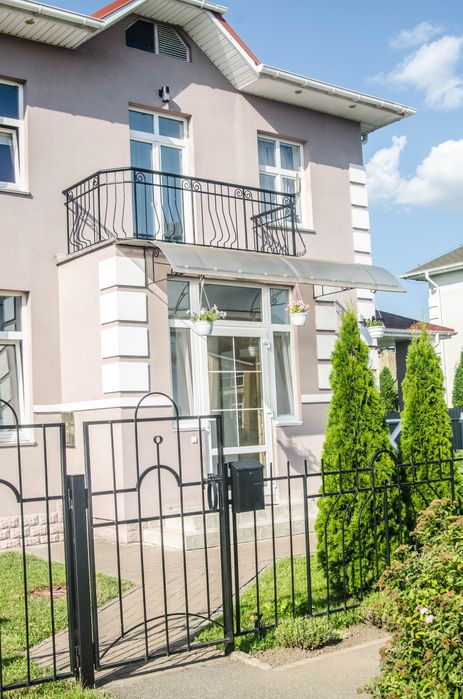 продаж будинку в КМ "Нова Богданівка"