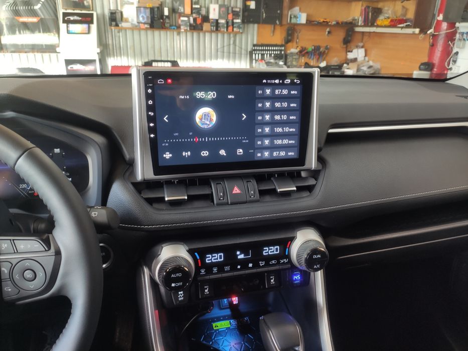 Штатная магнитола для Toyota Rav 4 2024 CarPlay Androidauto