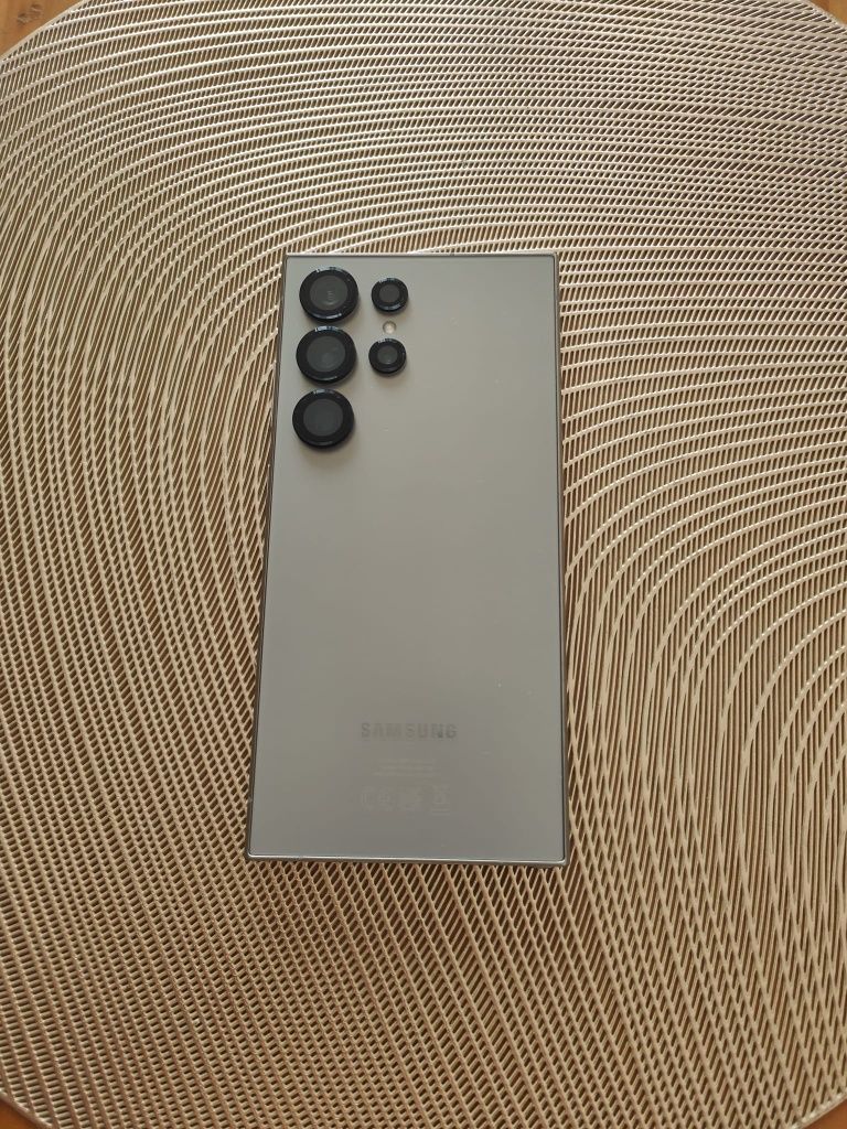 vendo Samsung S24 Ultra Com um mês e meio de comprado