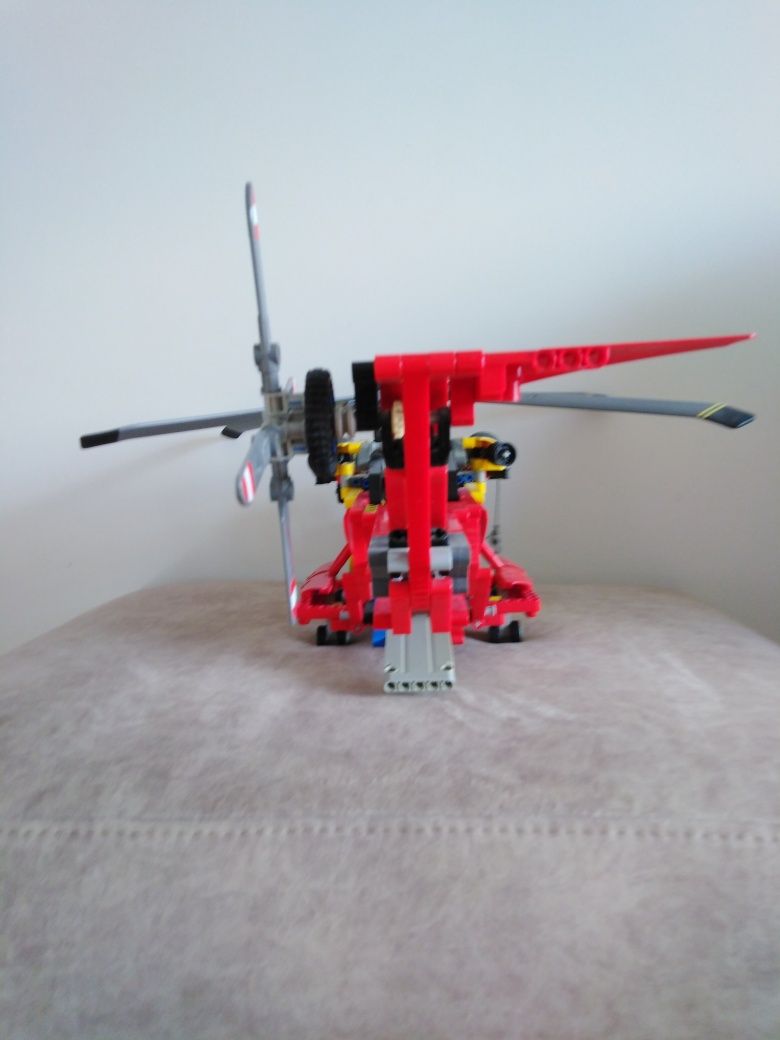 Lego 9396 (helikopter)