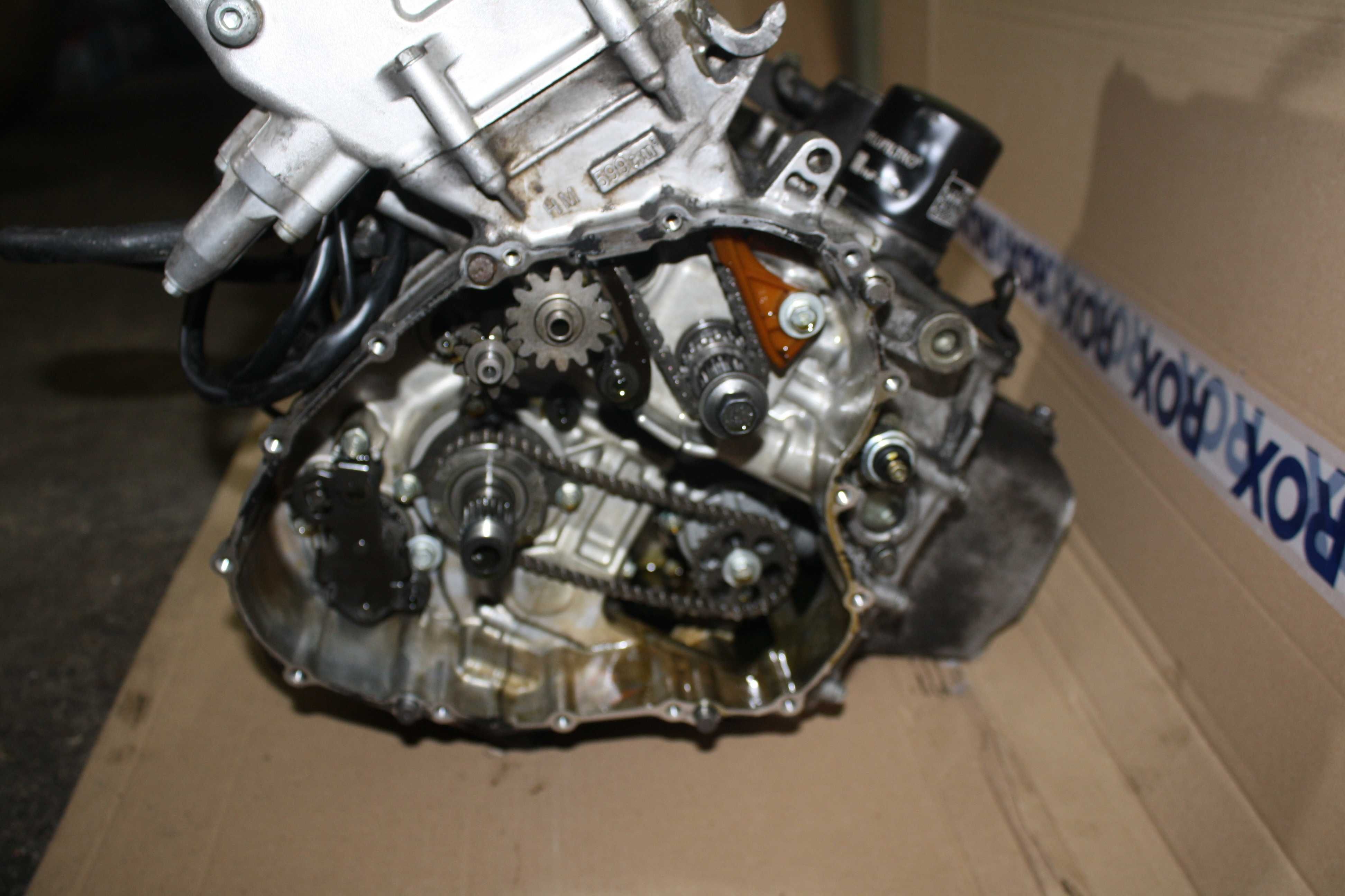 Silnik Skrzynia Biegów Głowica Honda CBR 600RR PC37 03-04