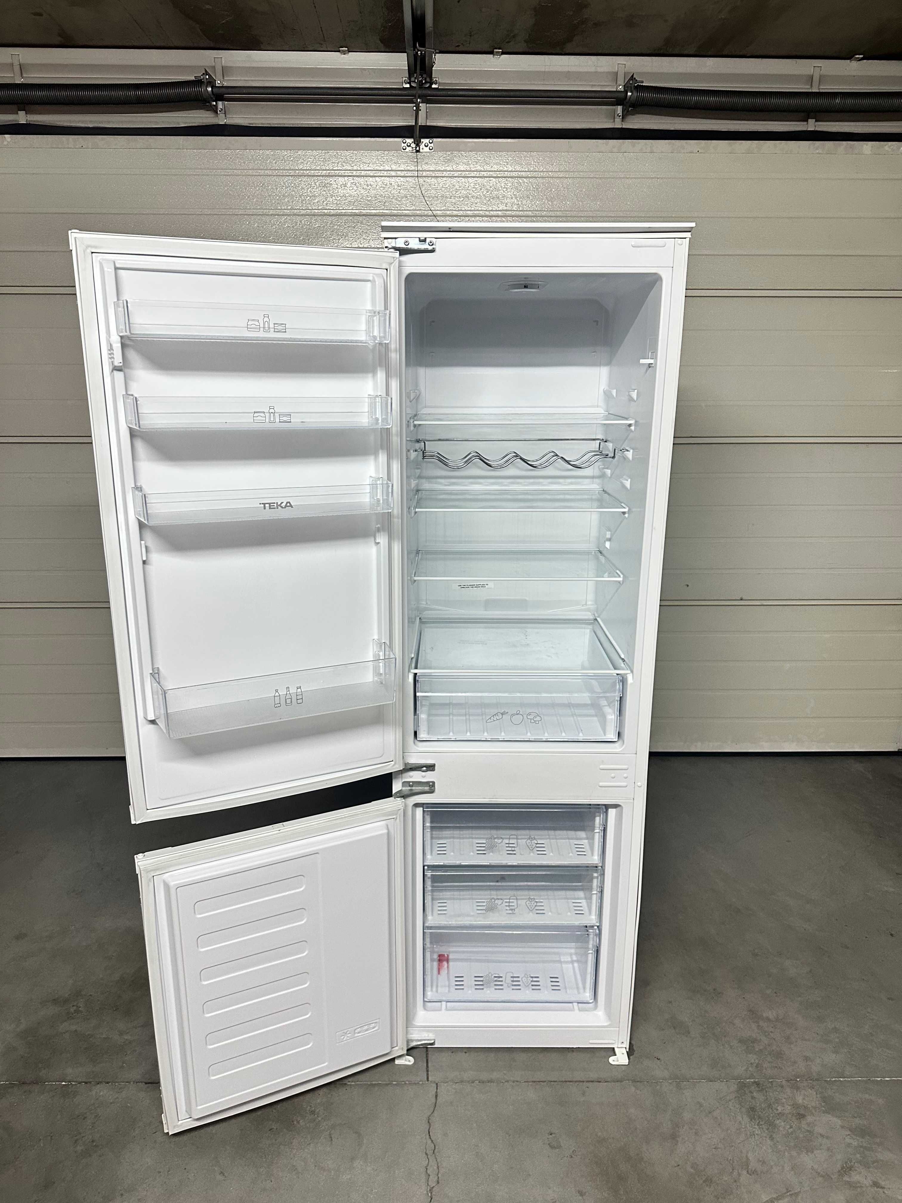 Frigorífico de Encastrar Combinado TEKA CI3 330 NF
