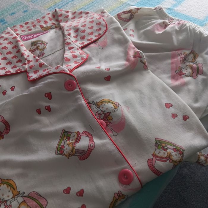 2 Pijamas para senhora