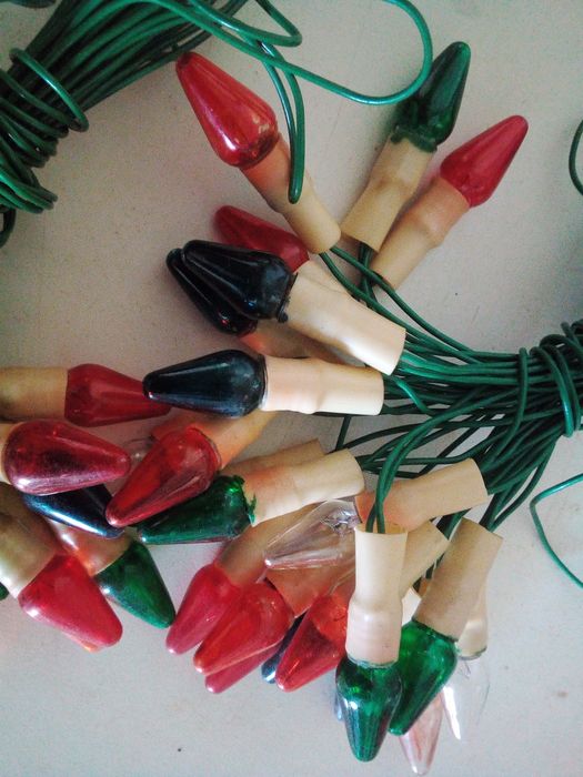 Гирлянди,2 шт.робочі