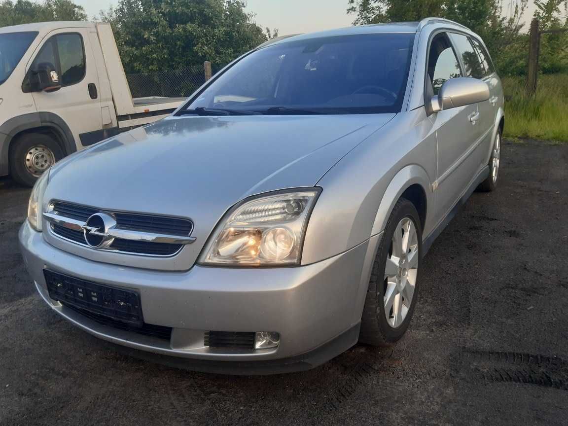 Vectra C kombi Lampy zderzak maska błotnik klapa  fotele skórzane Z157