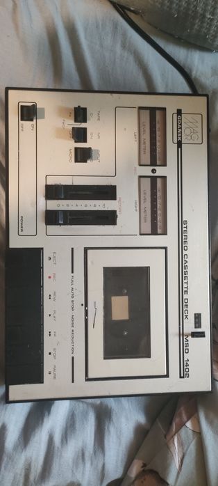 Sprzedam magnetofon Magmor