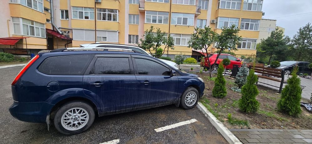 Продаж автомобіля.