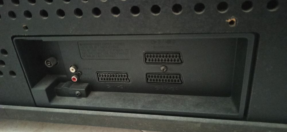 Vendo televisão Sony retroprojetor