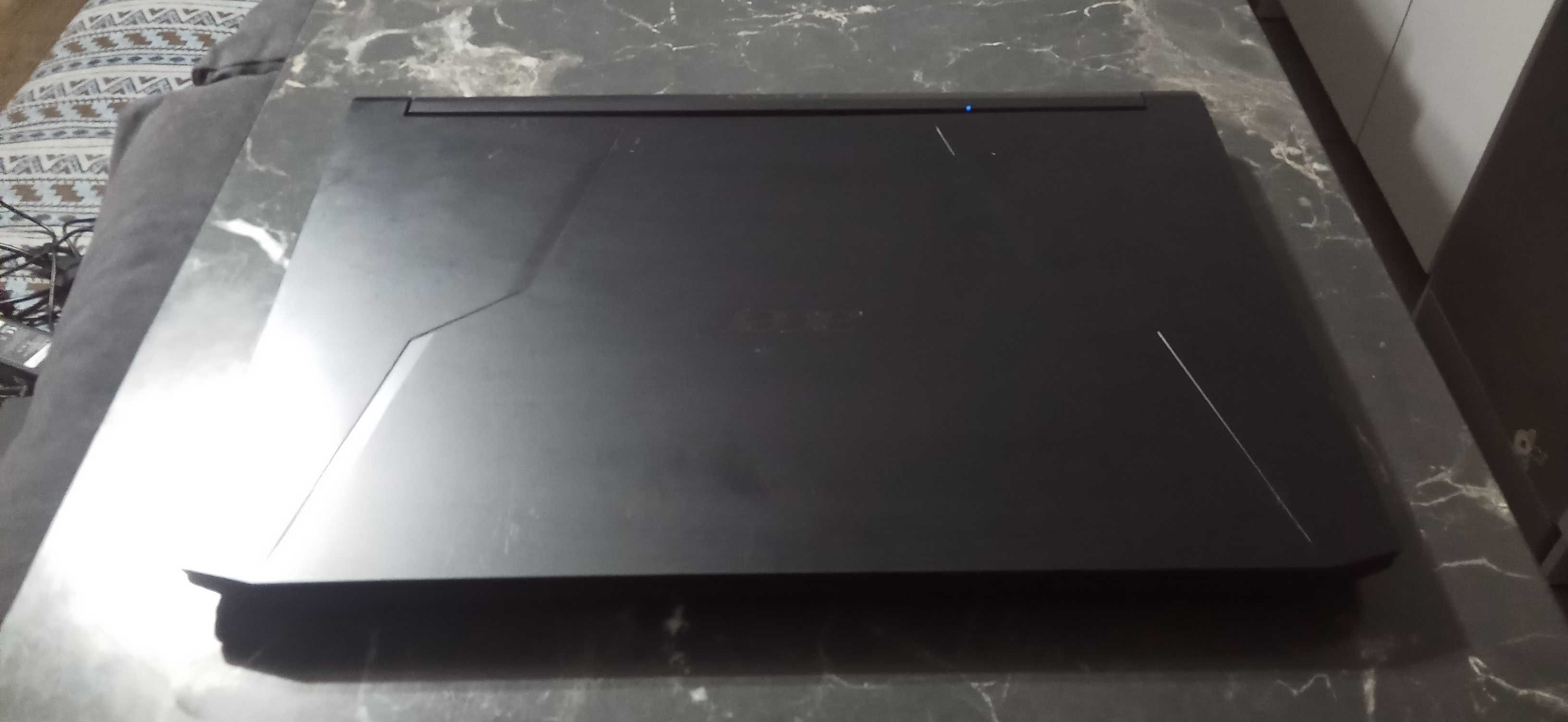 Laptop Gamingowy Acer Nitro 5  17,3 "  144 Hz  1 TB