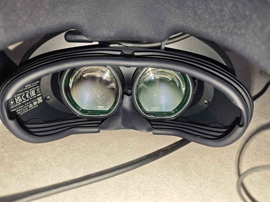 PlayStation PSVR2 + Mala de Transporte + Lentes de Proteção