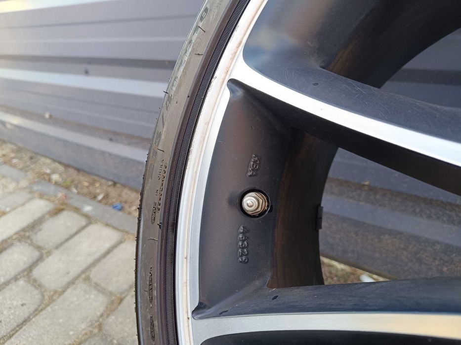 Alu felgi AEZ  18”  ET32 215/40ZR18