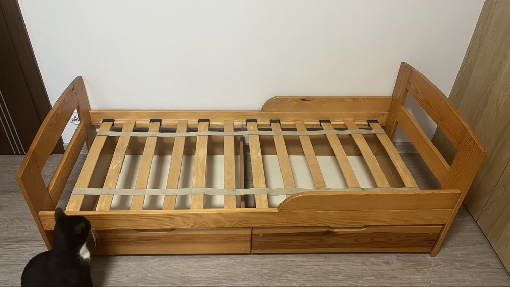 Łóżko dziecięce sosnowe 160x70 szuflady materac stelaż