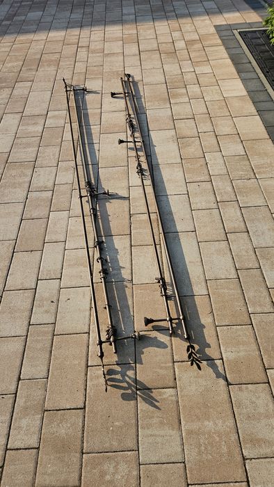 Karnisz dł. 240cm  2szt