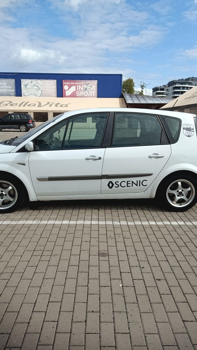 Renault Scenic 2 1.9dCi