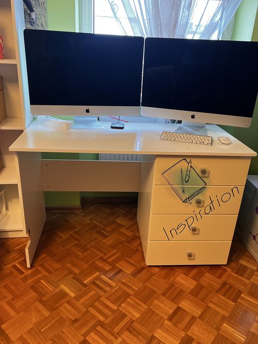 Meble młodzieżowe (biurko, szafa, komoda) dla nastolatki Modern