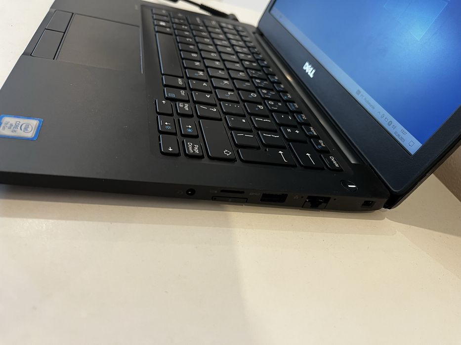 Dell Latitude I5 7gen/4gb/256ssd