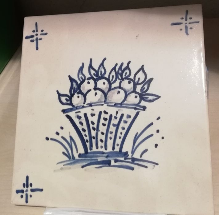 2 Azulejos pintados à mão 15x15 cm