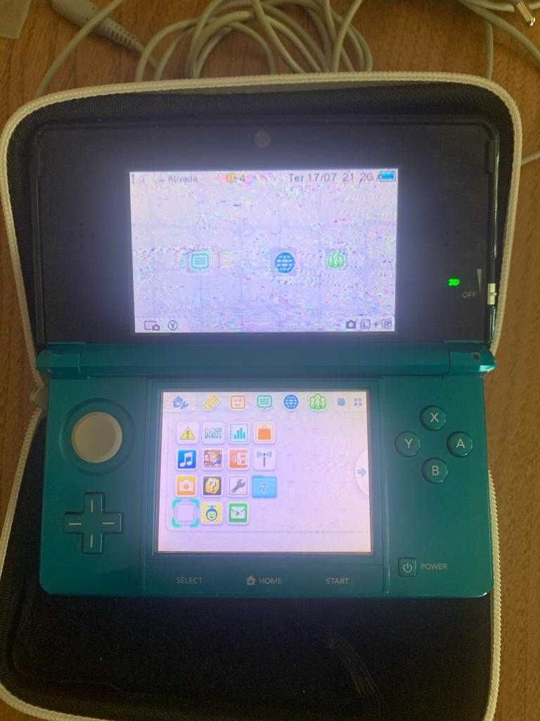 Nintendo 3 DS + 9 Jogos