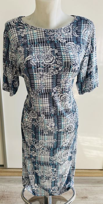 Sukienka wiskoza rozmiar 48-50 nowa