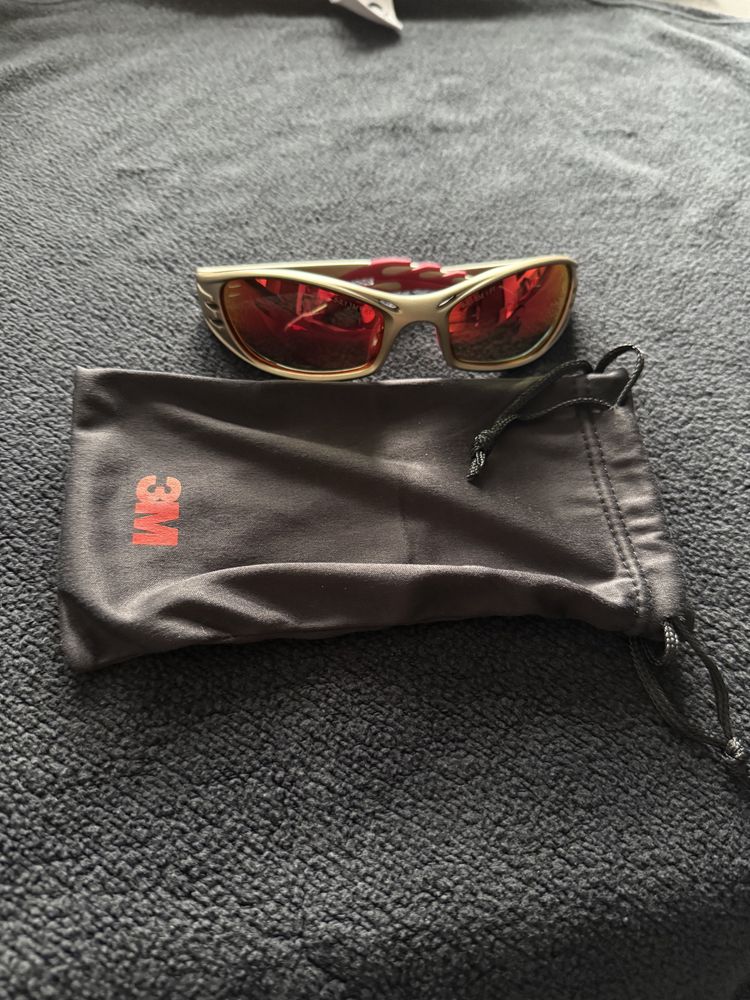 Okulary ochronne 3M