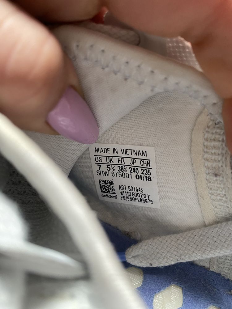 Białe Buty Adidas NMD_r1 W